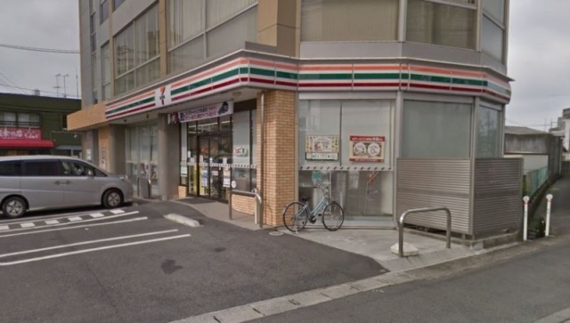 コンビニ　セブンイレブン岡山原尾島3丁目店（コンビニ）まで72m