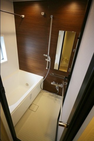 バス・シャワールーム　日々の疲れを癒すお風呂付です