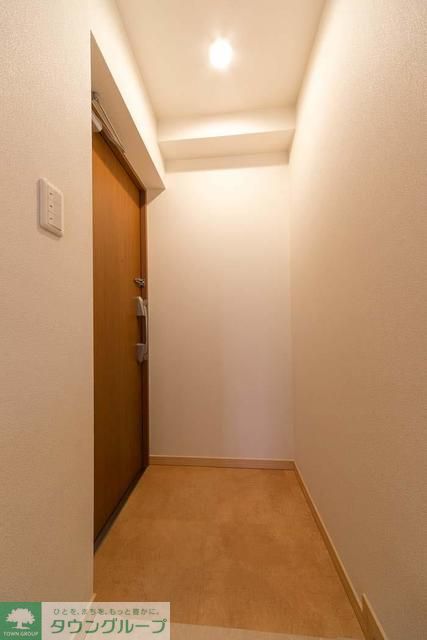 玄関　※写真は同タイプ住戸です。