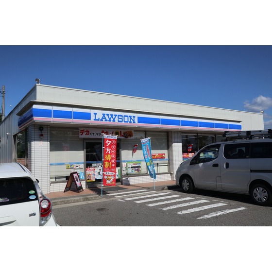 コンビニ　ローソン富山インター西店（コンビニ）まで230m