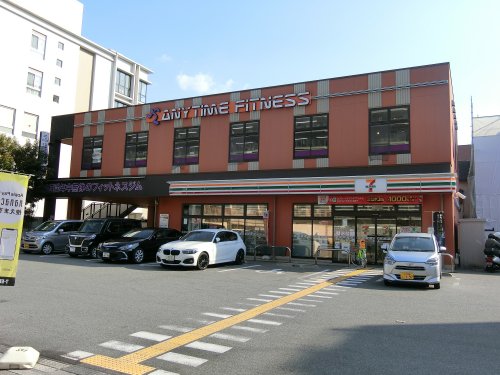 コンビニ　セブンイレブン 大阪関目6丁目店（コンビニ）まで371m