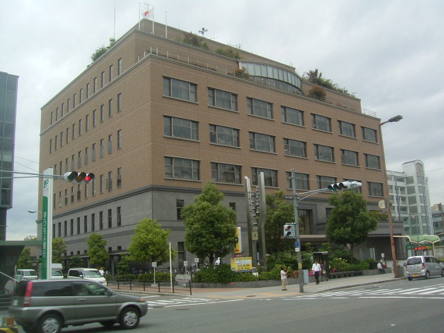役所　大阪市生野区役所（役所）まで1180m