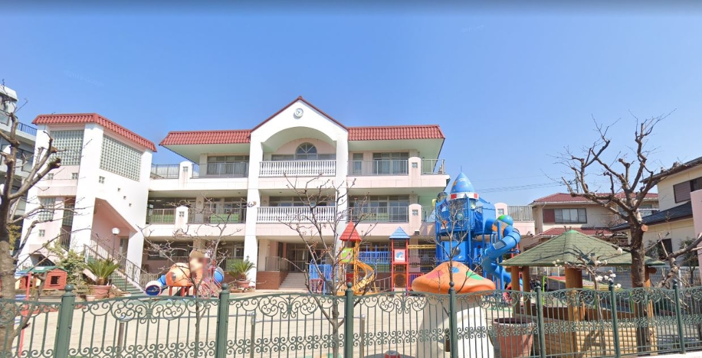 幼稚園・保育園　諏訪幼稚園（幼稚園・保育園）まで380m