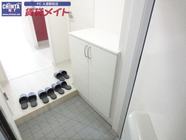 ブルースカイマンションXの玄関写真