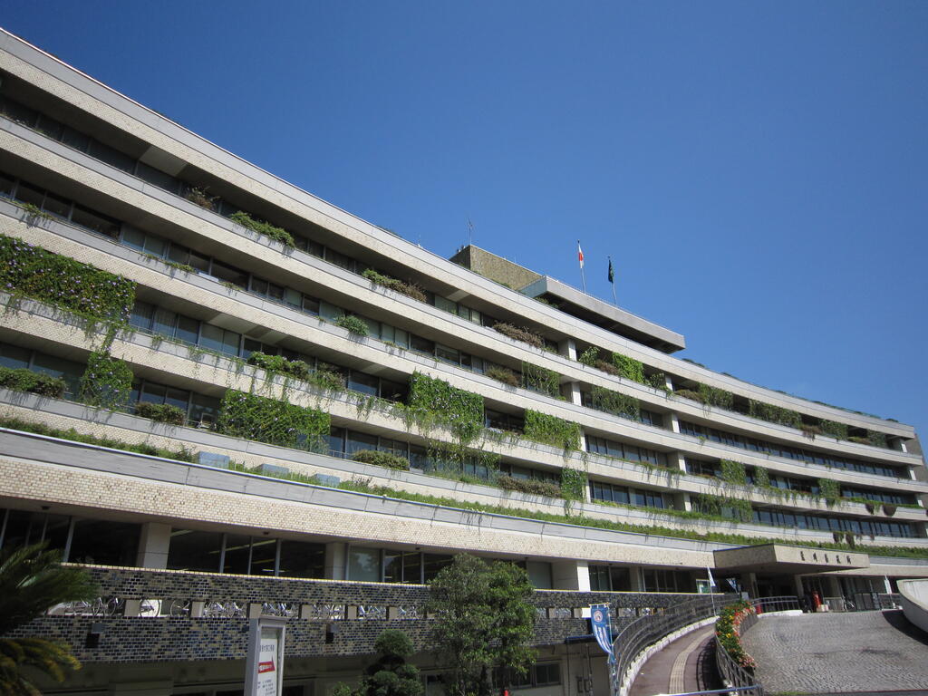 役所　荒川区役所（役所）まで562m