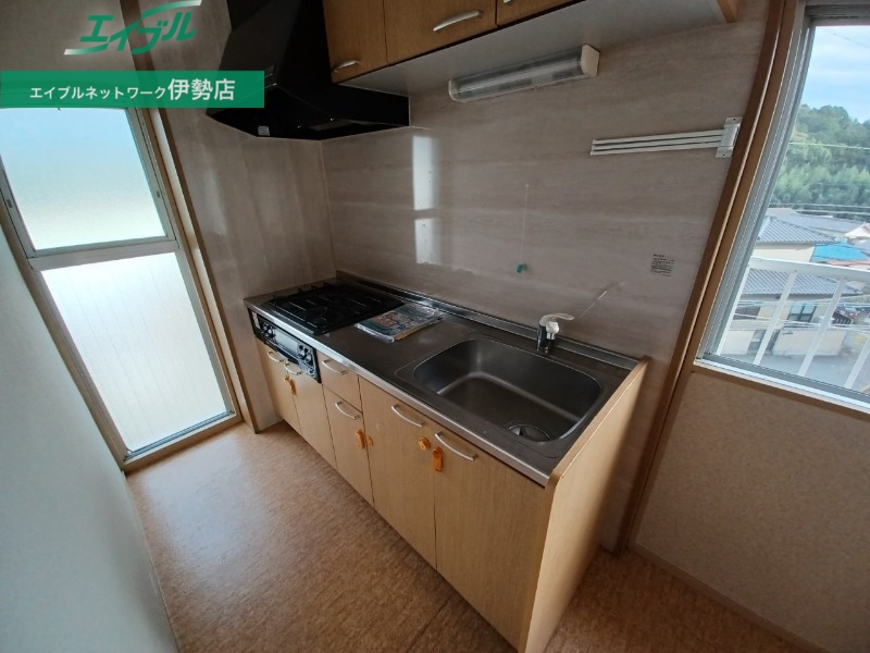 キッチン　別部屋の写真です