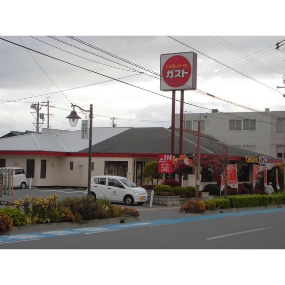 飲食店　ガスト長野ＳＢＣ通店（飲食店）まで376m