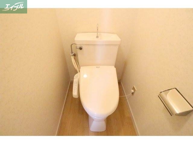 トイレ　ウォシュレット付きトイレ