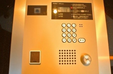 セキュリティ　☆安心のオートロック付き☆