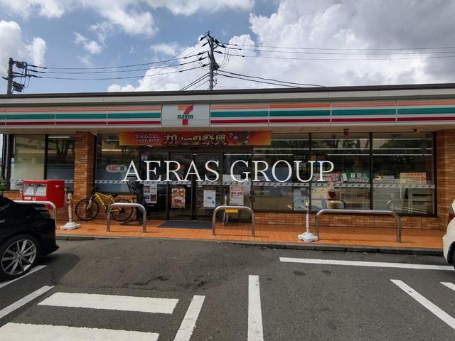 コンビニ　セブン-イレブン 横浜荏田南１丁目店（コンビニ）まで826m