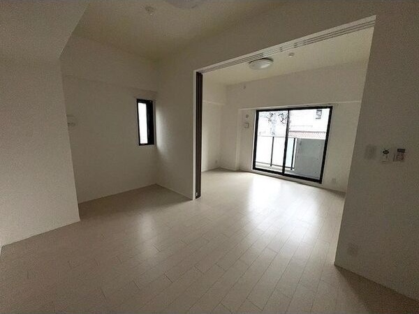 その他　※写真は同じマンションの違う部屋のものになります。