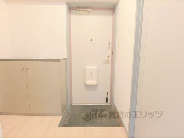 スクエアコートの玄関写真