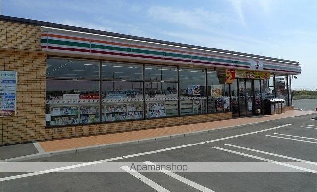 コンビニ　セブンイレブン　潮来洲崎店（コンビニ）まで120m