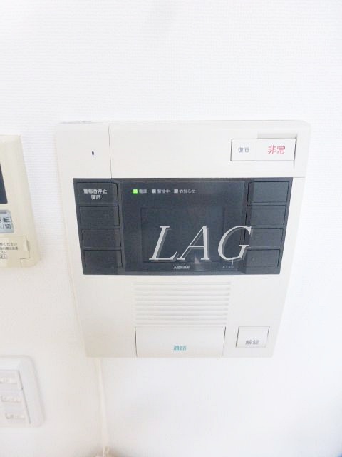 セキュリティ　モニターつきインターホンです。