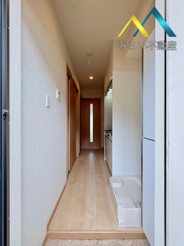 玄関　自社撮影写真