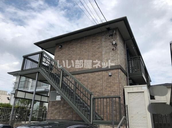 地下鉄桜通線 神沢駅 徒歩8分 2階建 築21年の外観写真