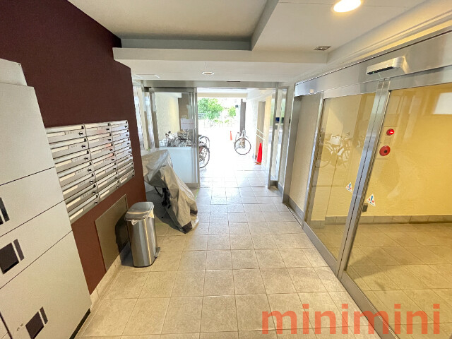 阪急京都線 茨木市駅 徒歩5分 7階建 築20年の外観写真