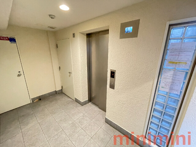 阪急京都線 茨木市駅 徒歩5分 7階建 築20年の外観写真