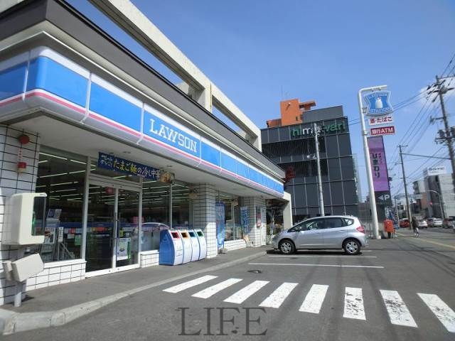 コンビニ　ローソン札幌平岸3条店（コンビニ）まで179m