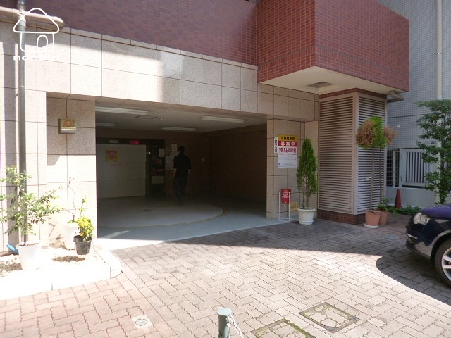 エントランス　帰ってくる気になるマンションです