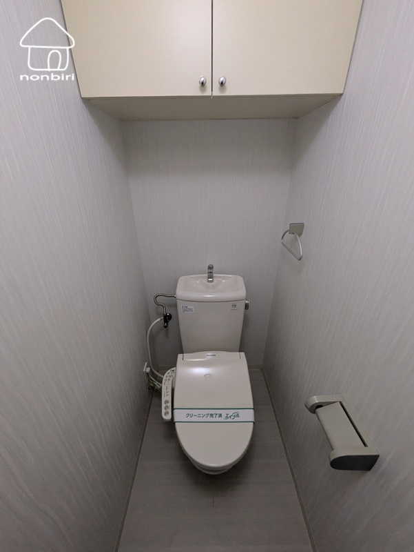 トイレ　トイレはすっきりしています