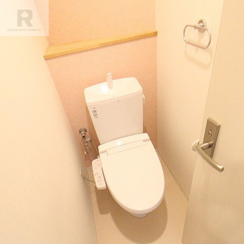 ＪＲ大阪環状線 天満駅 徒歩7分 8階建 築13年のトイレ写真