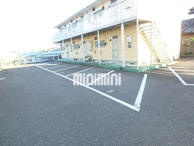駐車場　駐車場の様子です。