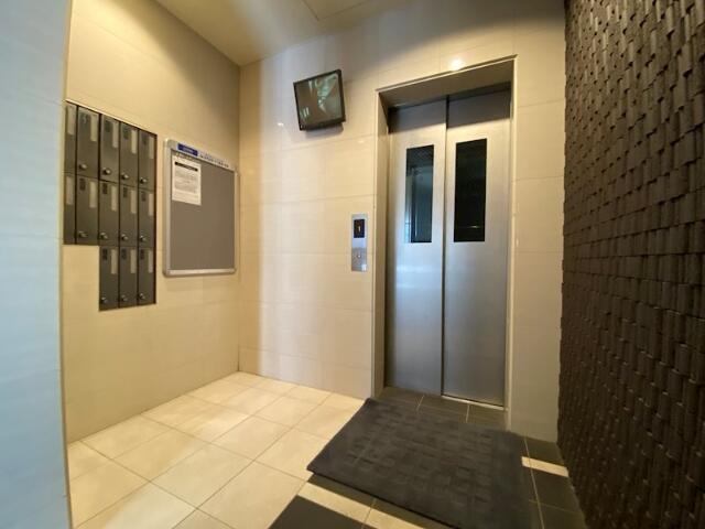 東京メトロ南北線 白金高輪駅 徒歩8分 9階建 築14年の外観写真