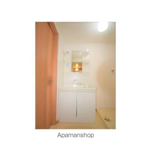 クレール戸田町 A棟の内装写真