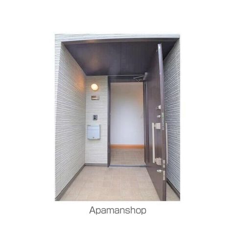 クレール戸田町 A棟の玄関写真