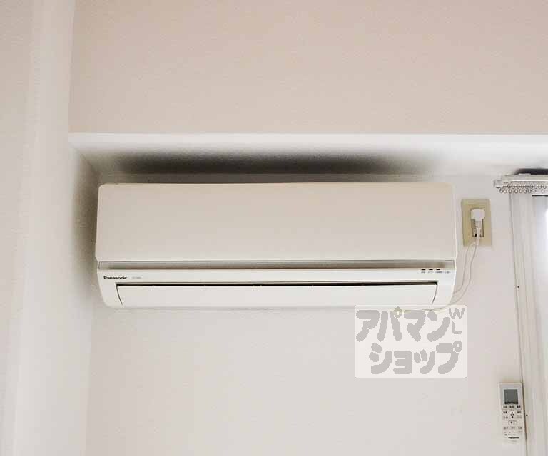 その他設備　エアコン付き・