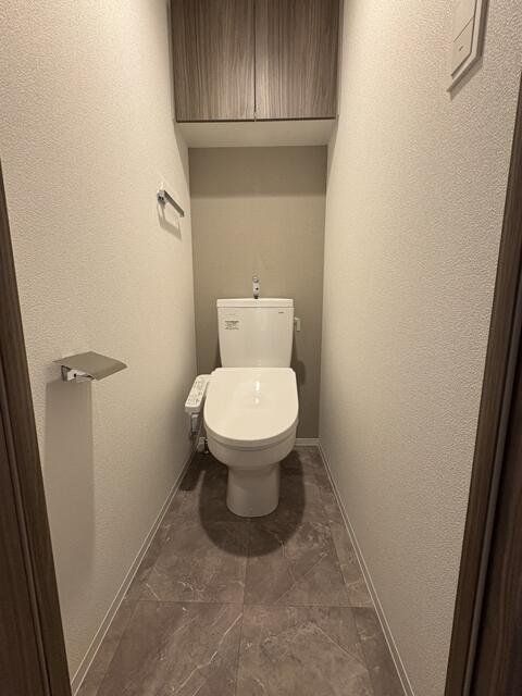 京成本線 千住大橋駅 徒歩4分 10階建 築1年のトイレ写真
