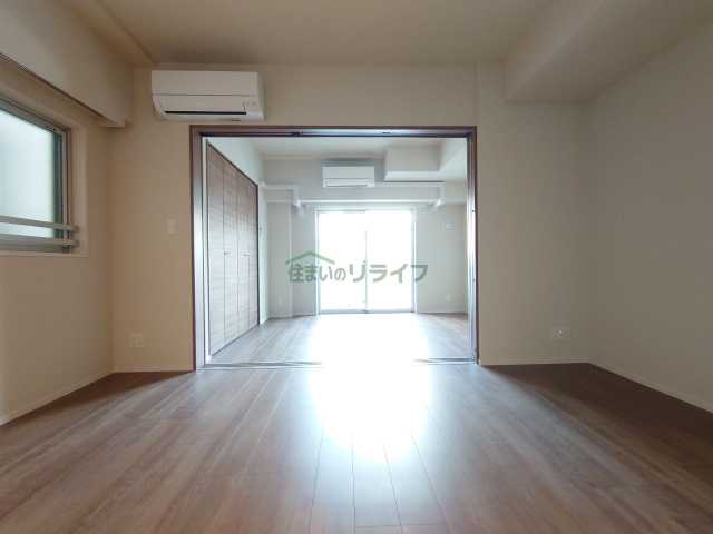 居室・リビング　リライフ浅草店