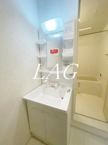 洗面設備　洗面台です。