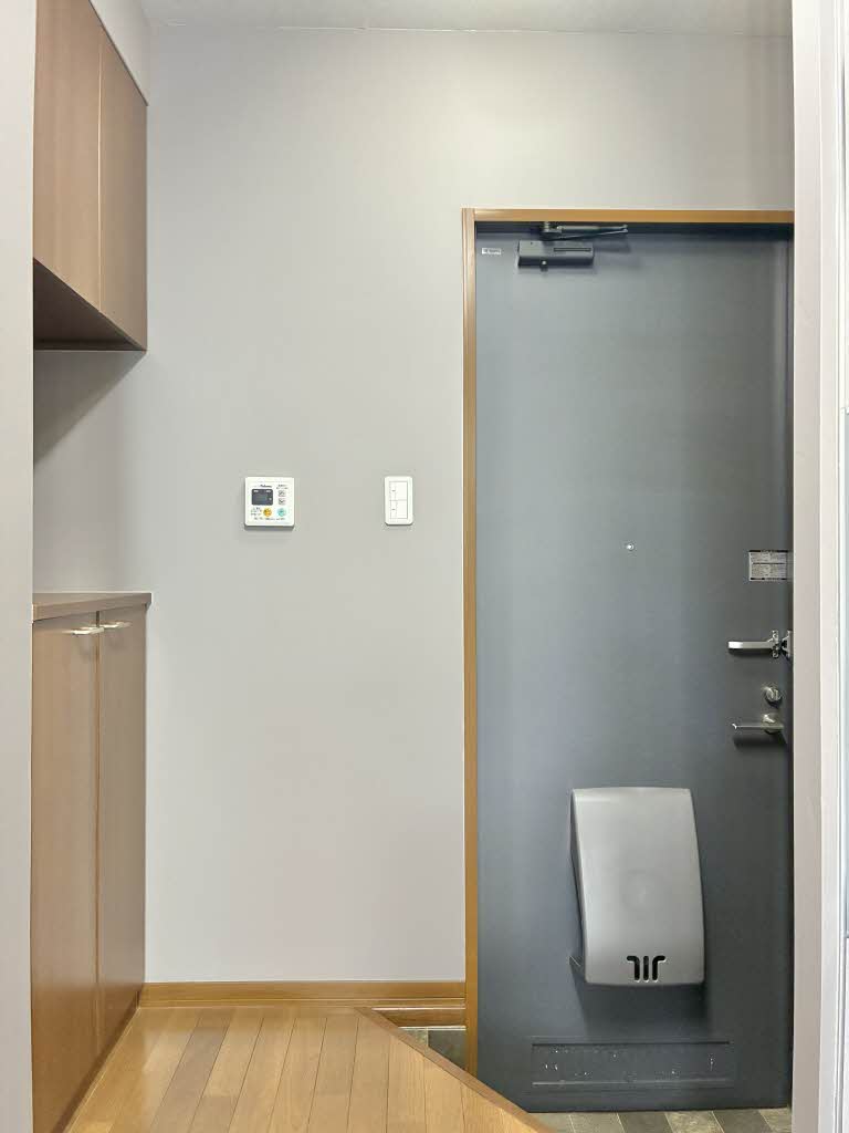 リュミエール中田の玄関写真