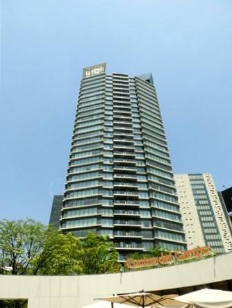 コンフォリア新宿イーストサイドタワーの外観写真