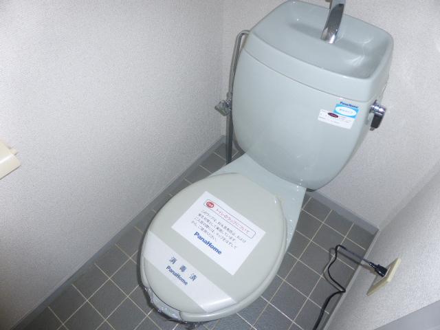 トイレ　トイレ