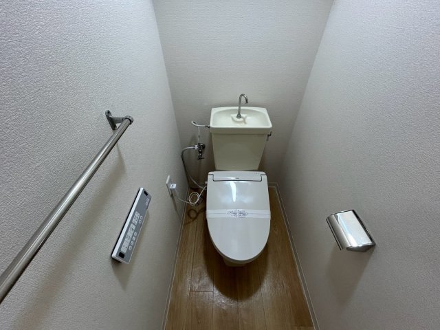 ベルトゥリー須磨のトイレ写真