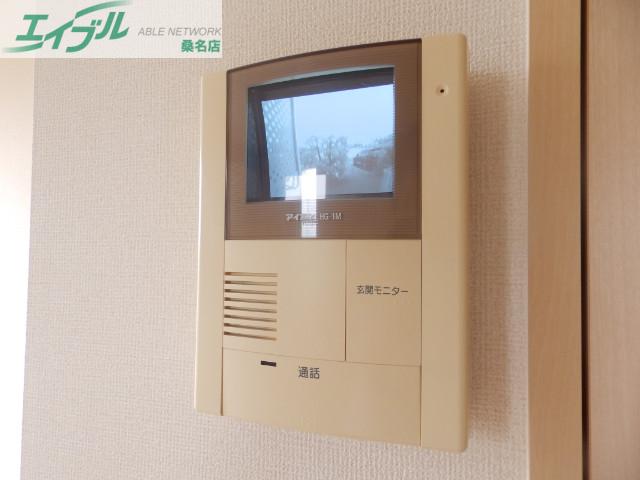 セキュリティ　モニター付きインターホン