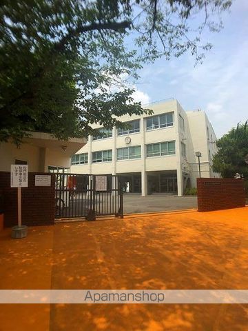 高校・高専　法政大学国際高等学校（高校・高専）まで790m