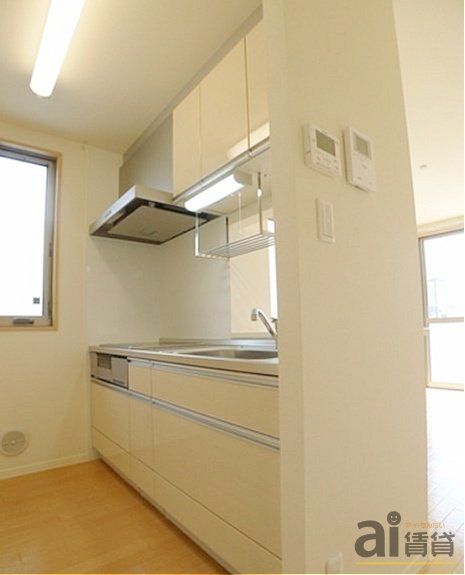 西武狭山線 西所沢駅 徒歩8分 2階建 築14年のキッチン写真