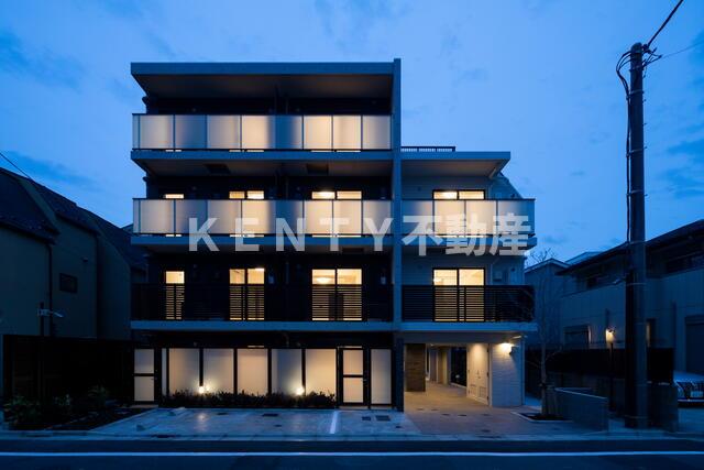 建物外観　外観は落ち着いています