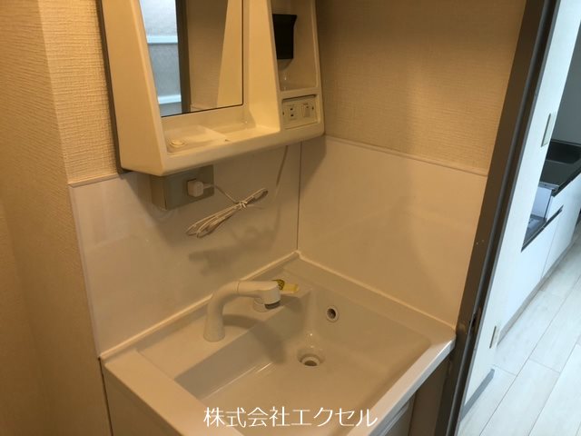 ＪＲ中央線 立川駅 バス乗車時間：21分 最寄りバス停で下車 徒歩4分 4階建 築40年の内装写真