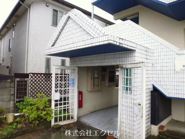ＪＲ中央線 立川駅 バス乗車時間：21分 最寄りバス停で下車 徒歩4分 4階建 築40年の外観写真