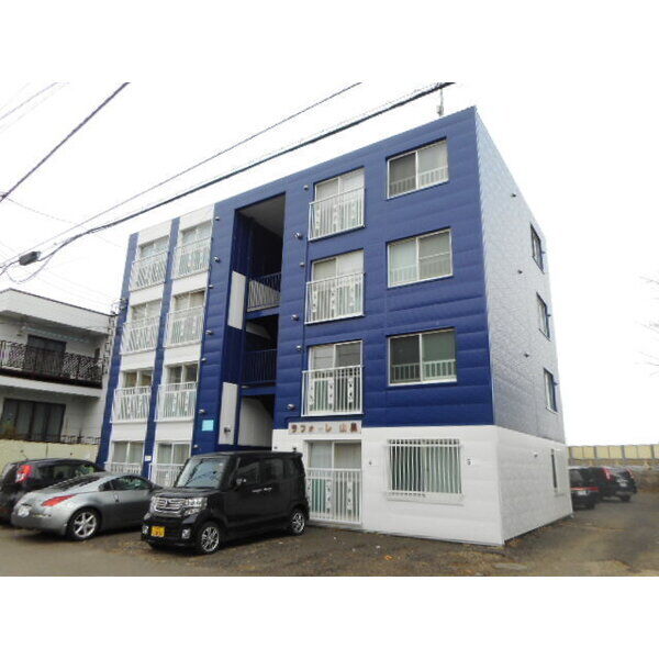 建物外観　★この賃料で希少な2LDK！★敷地内駐車場・エアコン有！★