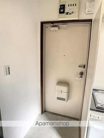 HOUSE 1651の玄関写真