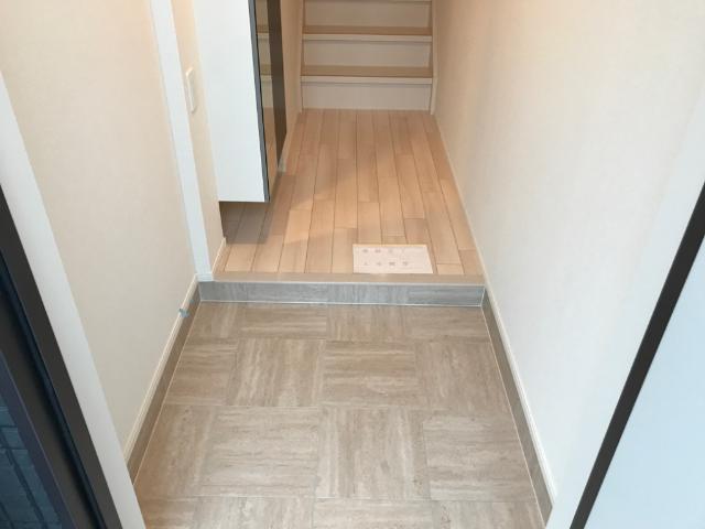 玄関　玄関