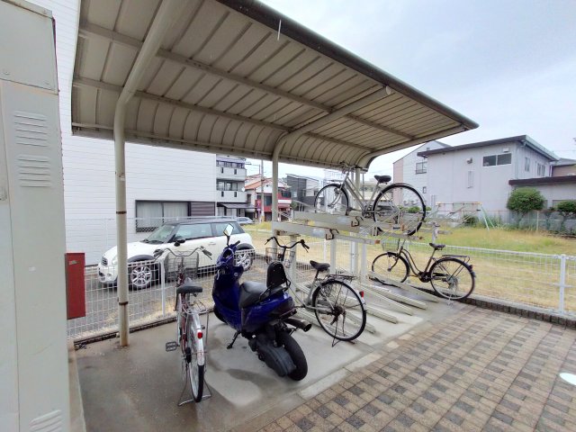 レオパレスプリートの外観写真