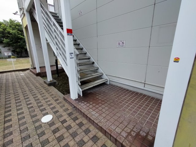 レオパレスプリートの外観写真