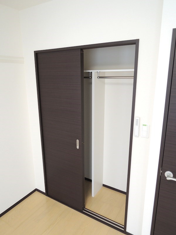 収納　クローゼット